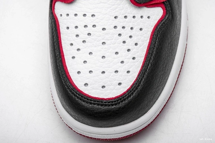Retro Jordan  1 Bloodline High 555088-062 0501